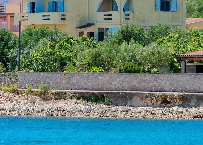 Апартаменты By The Sea And With Beautiful View, 2 Bedrooms, 4 Persons Кали