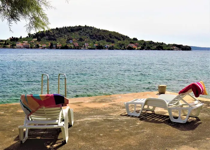 By The Sea And With Beautiful View, 2 Bedrooms, 4 Persons Appartement
