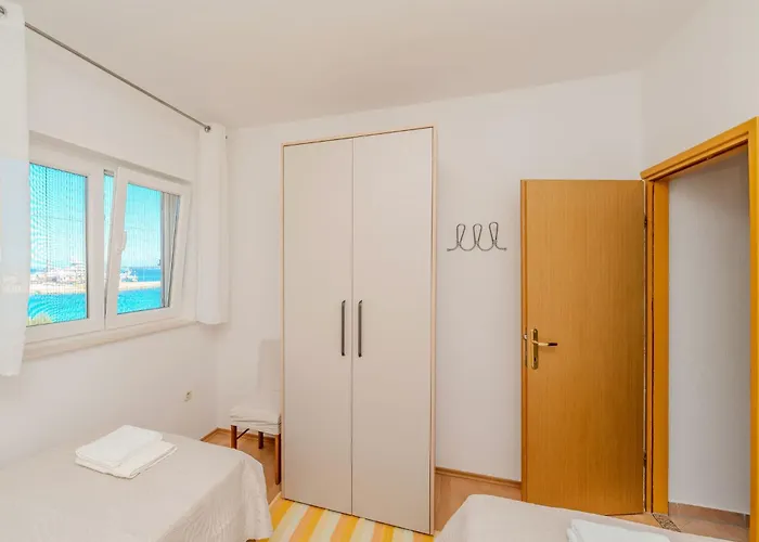 Appartement By The Sea And With Beautiful View, 2 Bedrooms, 4 Persons Kali