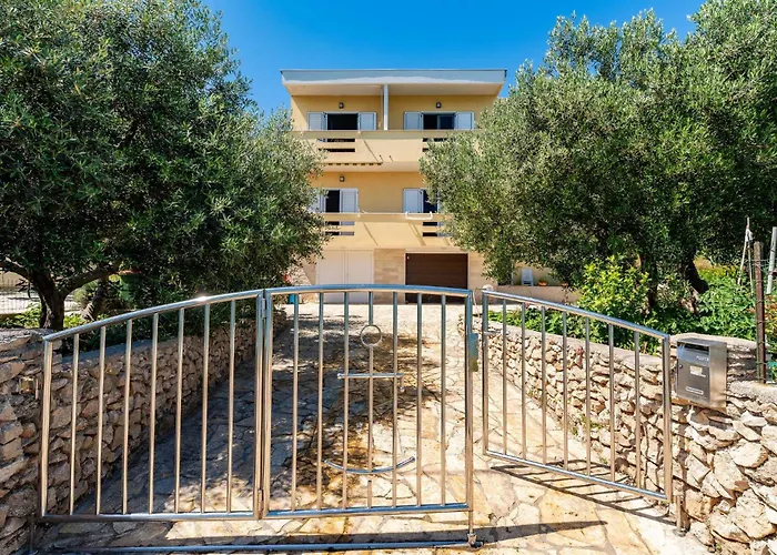 By The Sea And With Beautiful View, 2 Bedrooms, 4 Persons Appartement Kali